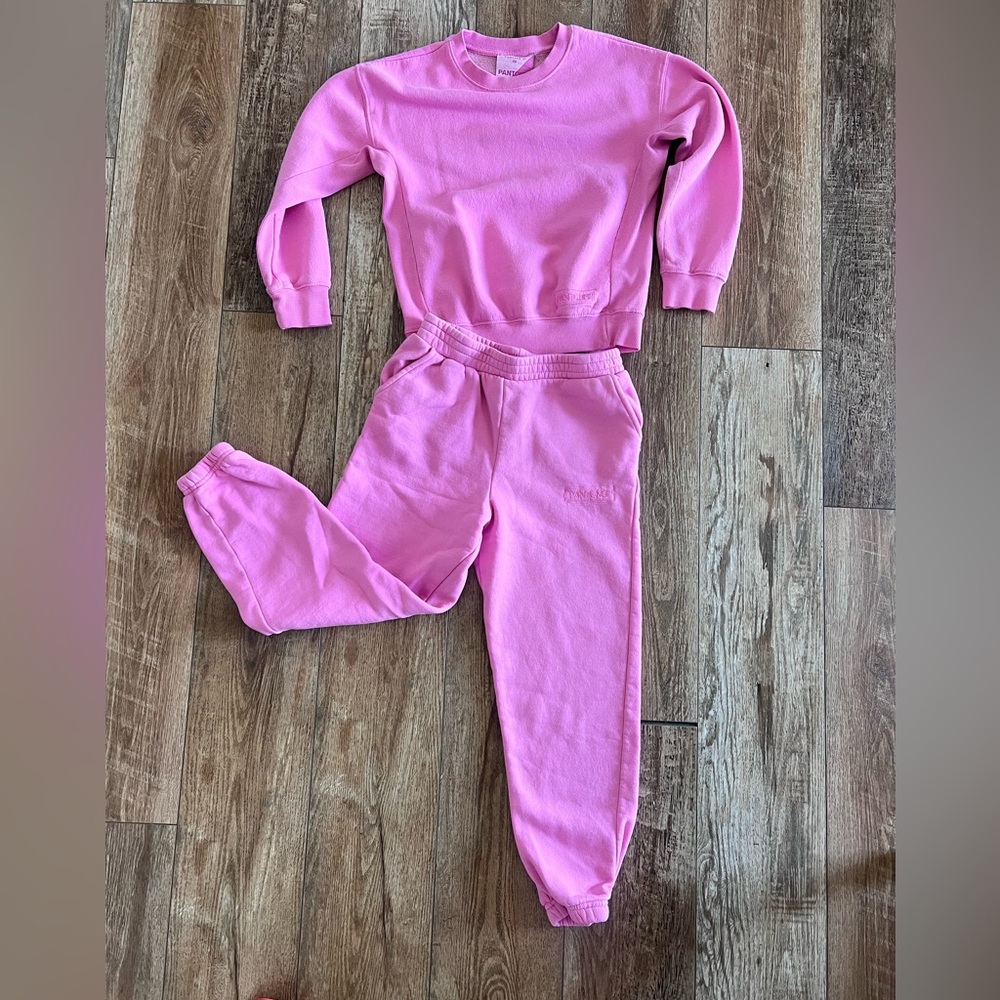 Pantone by Forever 21 Kids Sweatsuit